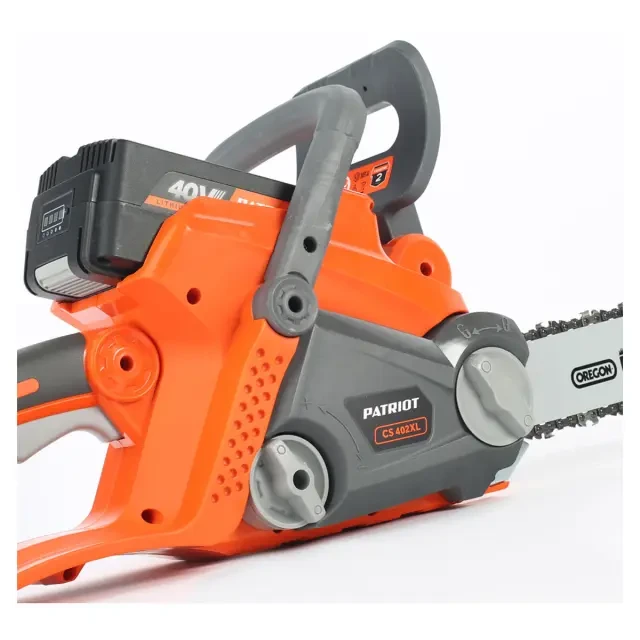 Аккумуляторная цепная пила Patriot CS 402 XL 40В, с АКБ 2.5 Ач + ЗУ