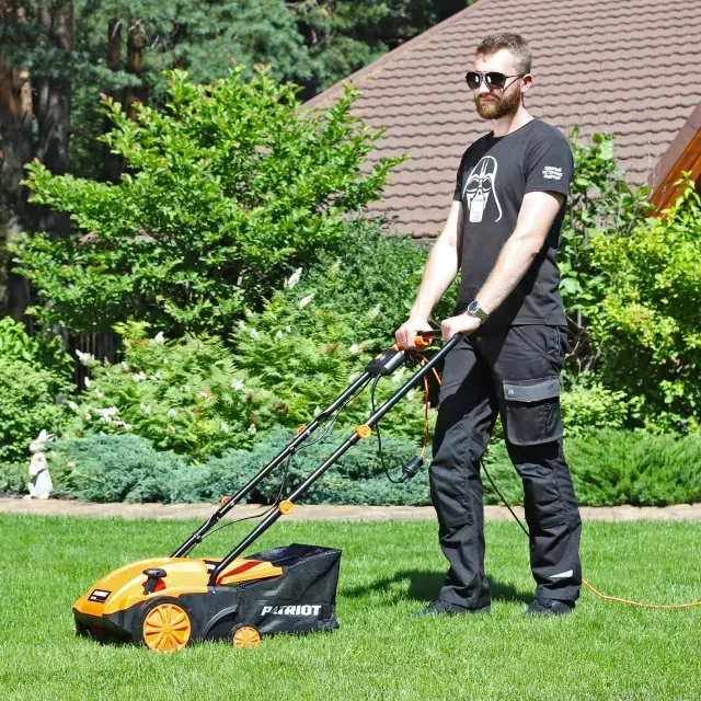 Скарификатор электрический Patriot SCE 150 Скарификатор электрический Patriot SCE 150