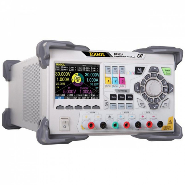 Источник питания Rigol DP832A